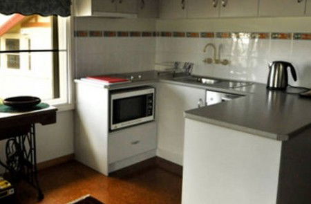 Newcomen Bed And Breakfast - Accommodation Sunshine Coast 4