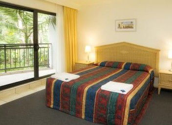 Flynns Beach Resort - Accommodation Sunshine Coast 2