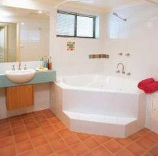 Flynns Beach Resort - Accommodation Sunshine Coast 4