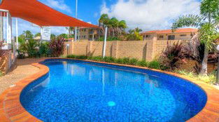 Limassol Motel - Accommodation Sunshine Coast 1