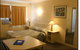 Earls Court Motor Inn - thumb 2