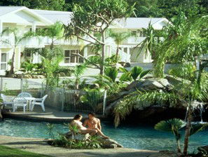 Sailz Boutique Holiday Villas - Accommodation Sunshine Coast 3