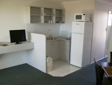 Reef Adventureland Motor Inn - Accommodation Sunshine Coast 1