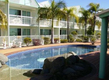 Reef Adventureland Motor Inn - Accommodation Sunshine Coast 2