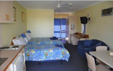 South Seas Motel - Accommodation Sunshine Coast 1