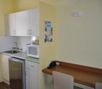 South Seas Motel - Accommodation Sunshine Coast 5