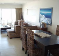 Paros On The Beach - Accommodation Sunshine Coast
