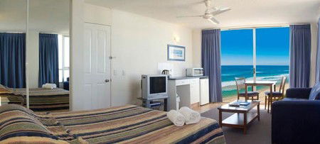 Chateau Beachside - Accommodation Sunshine Coast 0