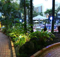 St Tropez Holiday Apartments - Accommodation Sunshine Coast