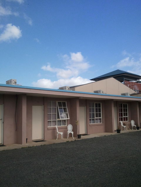 Beaconsfield Lodge Motel - Accommodation Sunshine Coast 1