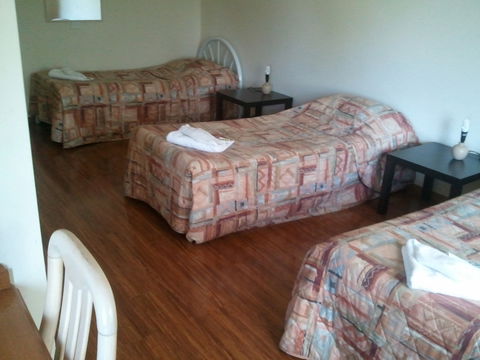 Beaconsfield Lodge Motel - Accommodation Sunshine Coast 2