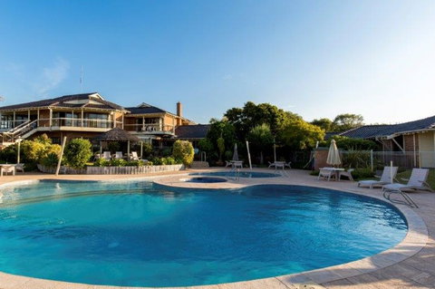 Busselton Beach Resort - Accommodation Sunshine Coast 6