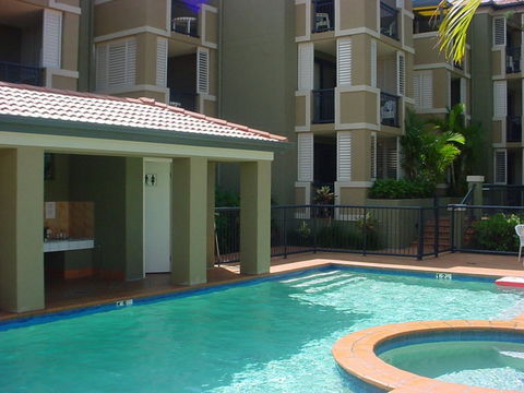 Beaches On Wave Street - Accommodation Sunshine Coast 1