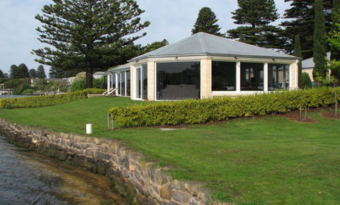The Douglas - Accommodation Sunshine Coast 1