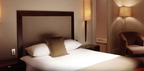 Hotel Lindrum - Accommodation Sunshine Coast 2