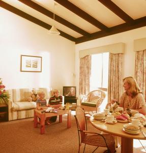 West Beach Lagoon - Accommodation Sunshine Coast 3