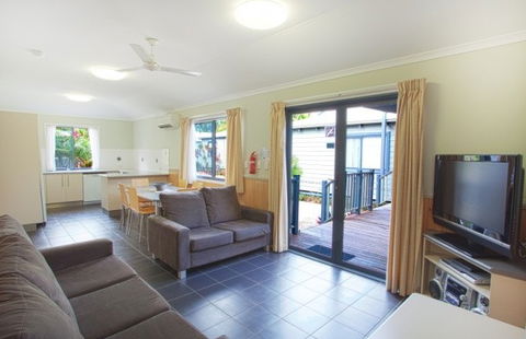 Discovery Holiday Parks - Accommodation Sunshine Coast 0