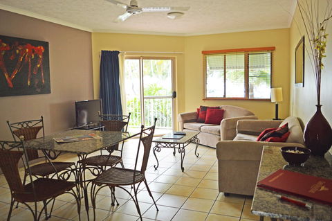 Cairns Beach Resort - Accommodation Sunshine Coast 12