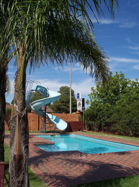 Philadelphia Motor Inn - Accommodation Sunshine Coast 2