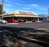 Royal Hotel Narromine - Accommodation Sunshine Coast