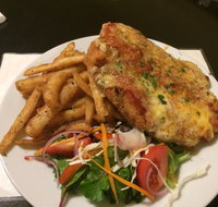 Village Inn Hotel - Accommodation Sunshine Coast