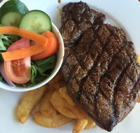 Friendly Inn Hotel - Accommodation Sunshine Coast