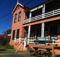 Dromedary Hotel - Accommodation Sunshine Coast
