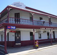 Lord Exmouth Hotel - Accommodation Sunshine Coast