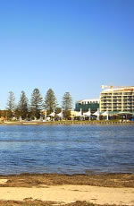 The Entrance Waldorf Apartment Hotel - Accommodation Sunshine Coast 0