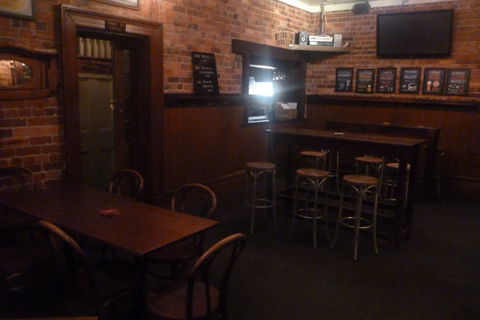 Carringbush Hotel - Accommodation Sunshine Coast 0