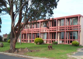 Mallacoota Hotel Motel - Accommodation Sunshine Coast 0
