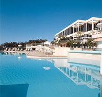 Absolute Beachfront Opal Cove Resort - Accommodation Sunshine Coast