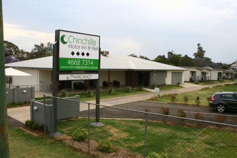 Chinchilla Motor Inn - Accommodation Sunshine Coast 0
