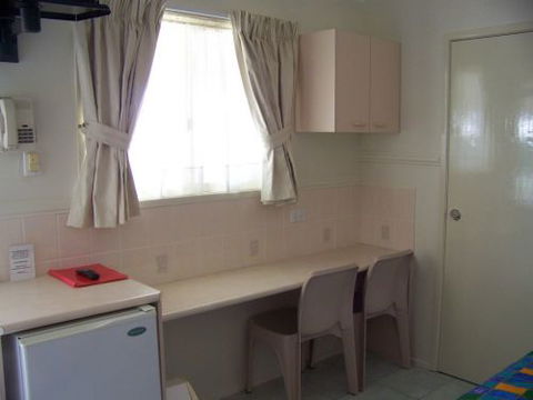 The Country Way Motor Inn - Accommodation Sunshine Coast 6