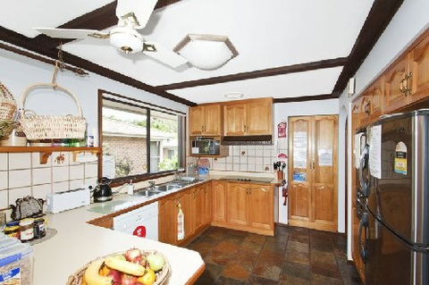 Wombat's Bed & Breakfast Gosford - Accommodation Sunshine Coast 2