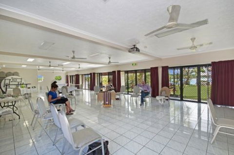 Hinchinbrook Marine Cove Motel - Accommodation Sunshine Coast 4