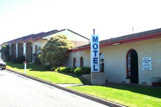 Oyster Court Motel - Accommodation Sunshine Coast 2