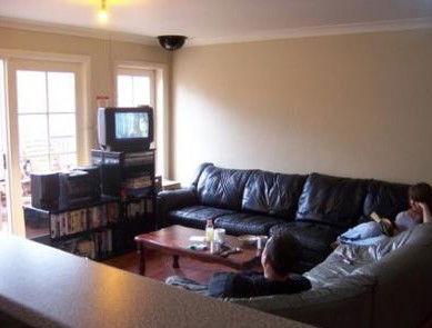 Balmain Backpackers - Accommodation Sunshine Coast 1
