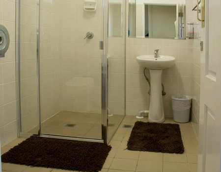 Glebe Village Backpackers - Accommodation Sunshine Coast 3