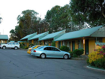 Tarcutta Halfway Motor Inn - Accommodation Sunshine Coast 2