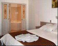 The Edge Hotel - Accommodation Sunshine Coast 1