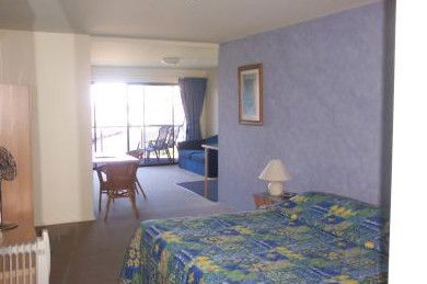 Beach House Mollymook - Accommodation Sunshine Coast 1
