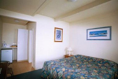 Beach House Mollymook - Accommodation Sunshine Coast 4