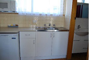 Coastal Comfort Motel - Accommodation Sunshine Coast 2