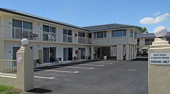 Pottsville Beach Motel - Accommodation Sunshine Coast 3