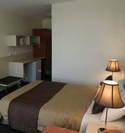 Shoreline Hotel - Accommodation Sunshine Coast 1
