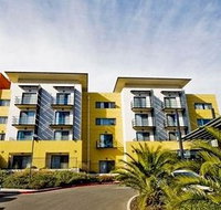 Quality Hotel Woden - Accommodation Sunshine Coast