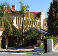 Captain Stirling Hotel - Accommodation Sunshine Coast