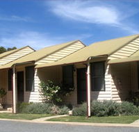 The Village Cabins - Accommodation Sunshine Coast