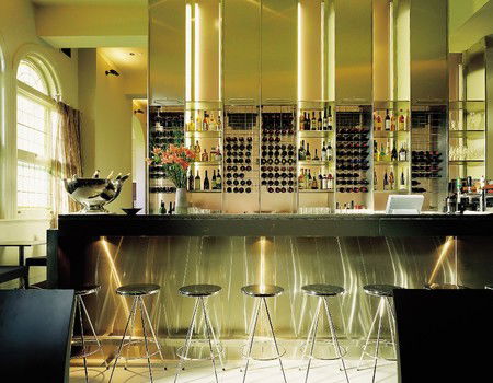 The Mansion Hotel - Accommodation Sunshine Coast 3